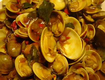 aromatic clams